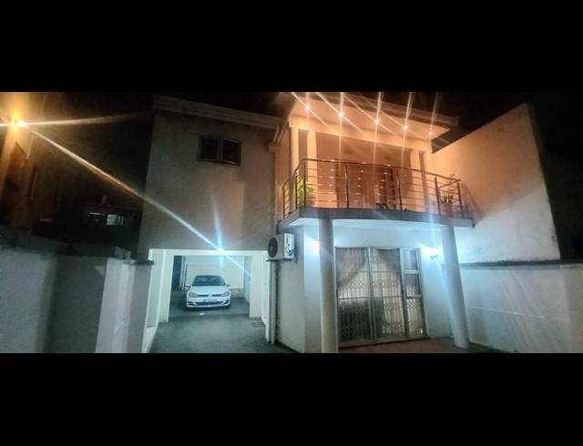 3 BEDROOM HOUSE FOR SALE IN CROSSMOOR